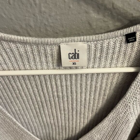 Women's Cabi ‎ Gray V-neck sweater oversized Size XS - Picture 3 of 7